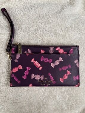 kate spade purple wristlet with pink candy print
